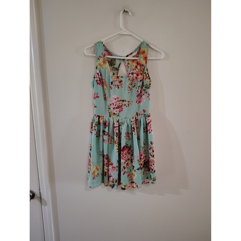 Entro Mint Green Floral Open Back Fit and Flare Mini Dress Small